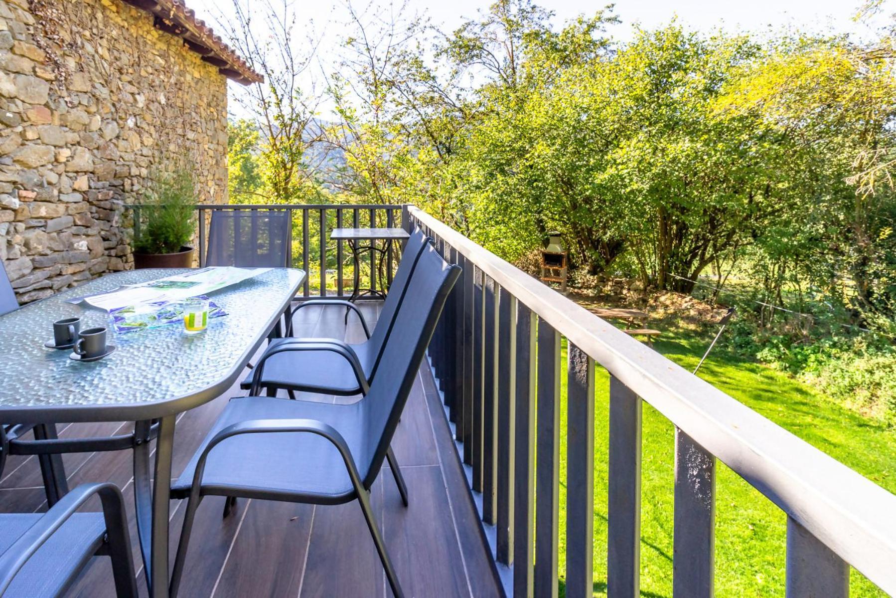 M De Puigsec Mas Rural Al Ripolles Villa Girona Bagian luar foto