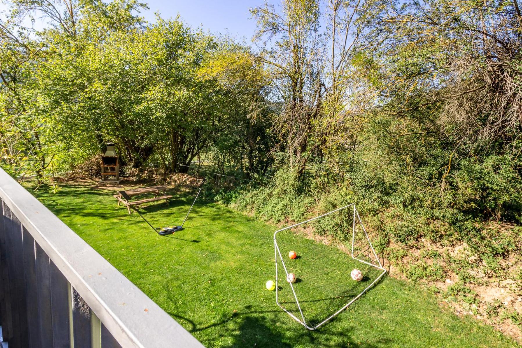 M De Puigsec Mas Rural Al Ripolles Villa Girona Bagian luar foto